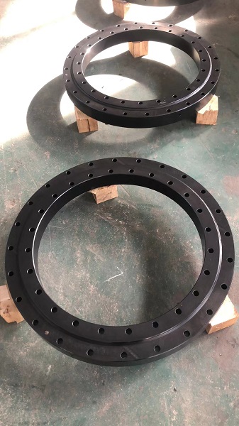 大型發黑防腐轉盤軸承